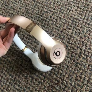 Beats by Dre Solo 3 like new